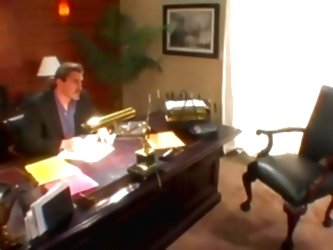 Boss Fucks His Secretary (vm)