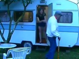 Pute Baisee Par Un Vieillard - French Old And Young...
