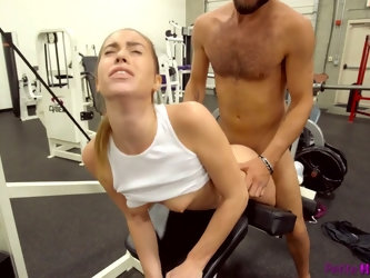 Nude Chick Jill Kassidy Does Squats And Sucks Trainer's...