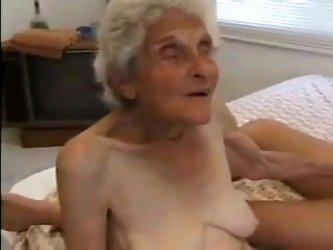 Satisfying Granny Mmmmmmm